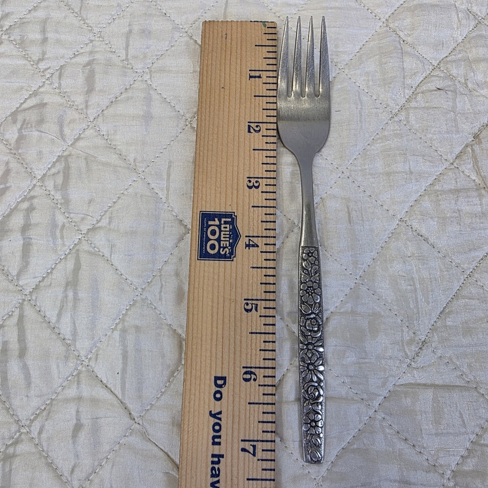 Oneida MALIBU Stainless WM A Rogers Deluxe Ltd Silverware Dinner Fork 7¼"